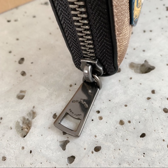 STAR WARS X COACH ACCORDION WALLET WITH PATCHES - Picture 5 of 7